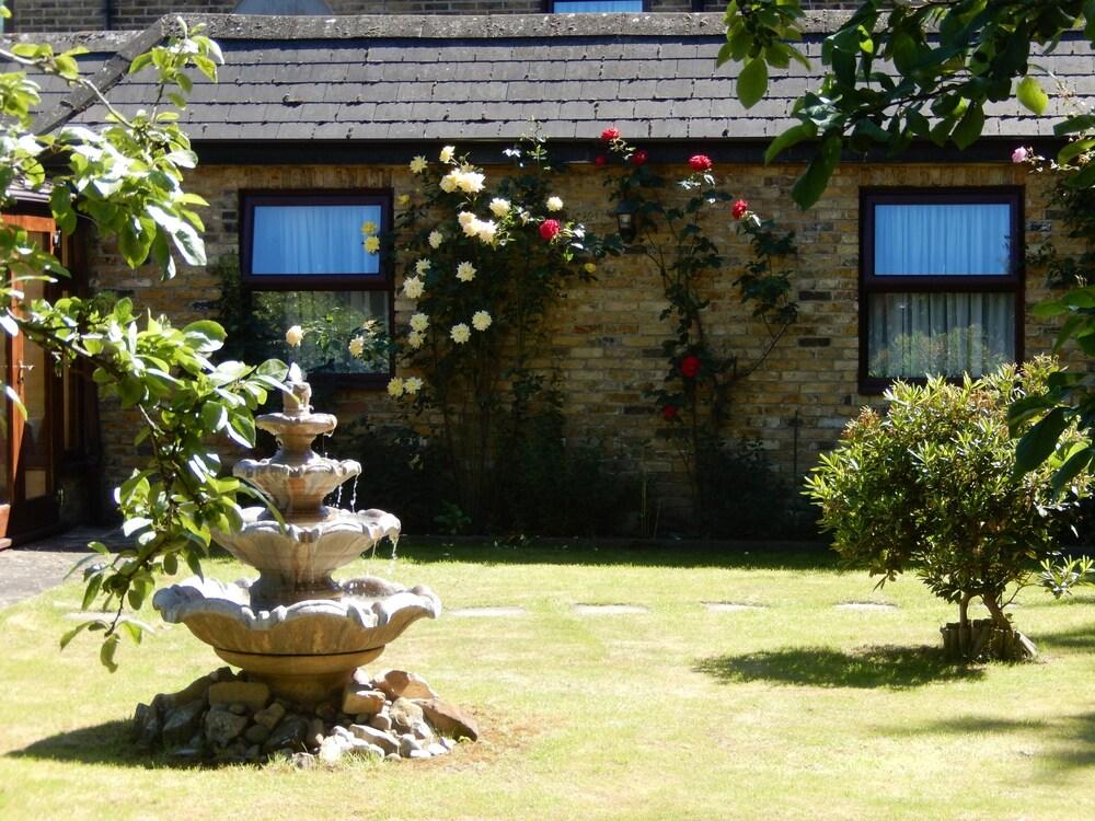 Cottage Guest House Hillingdon Luaran gambar